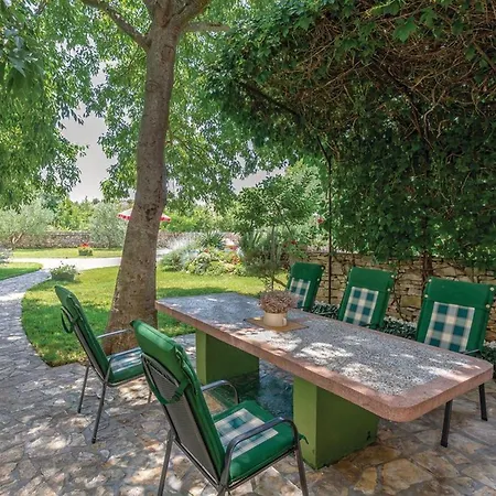 House Soul Vacation Holiday home Oklaj