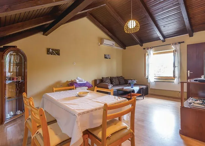 Vakantiehuis House Rural Soul Oklaj